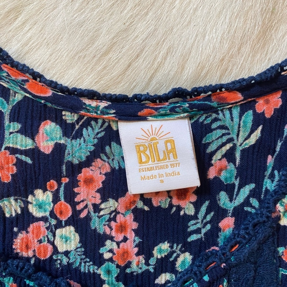 Bila Floral Rayon sleeveless tank top - Picture 3 of 6
